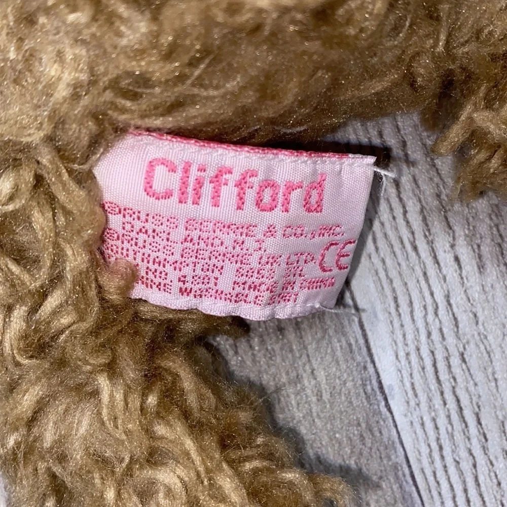 Vintage RUSS bunny